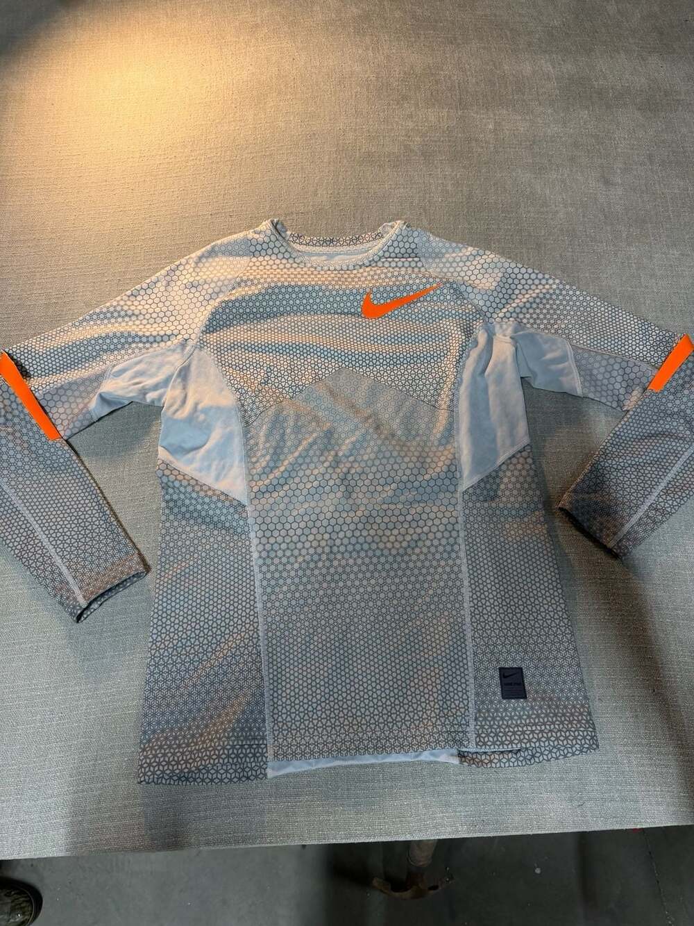 Nike Pro Hyperwarm Hexodrome Fitted Long Sleeve Shirt Gray Orange